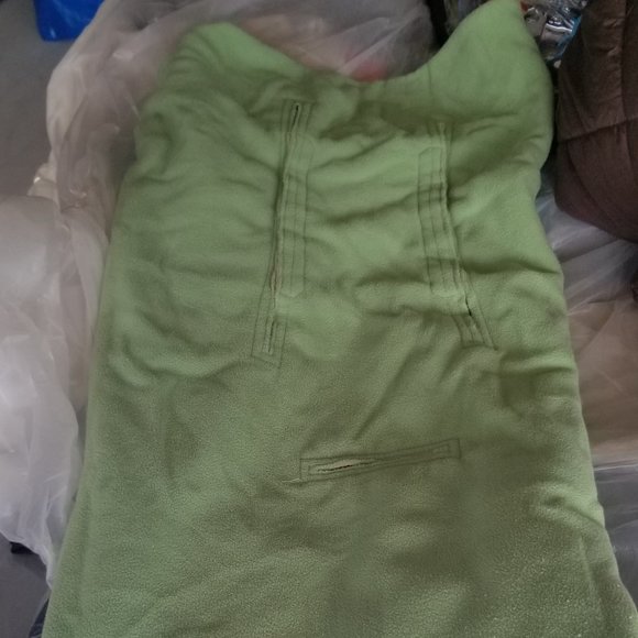 Cuddle Care Stroller Blanket - Picture 6 of 10